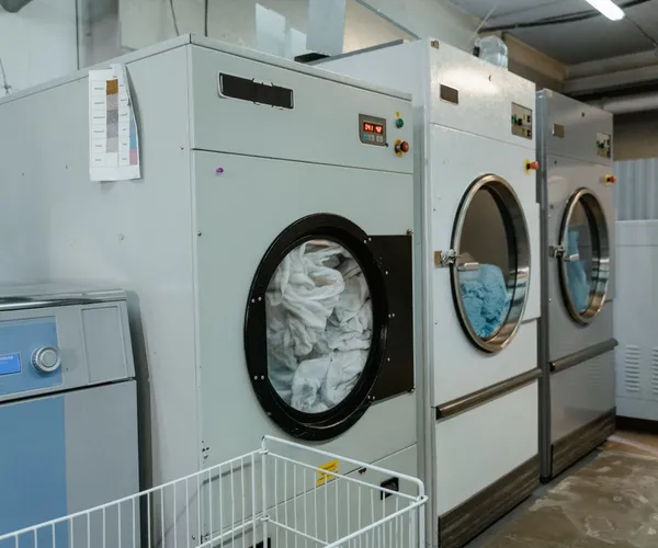 laundry-stock